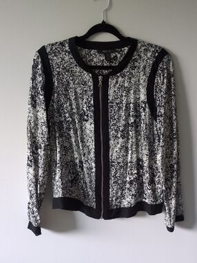 Style & Co. Black and White Speckle Knit Top
